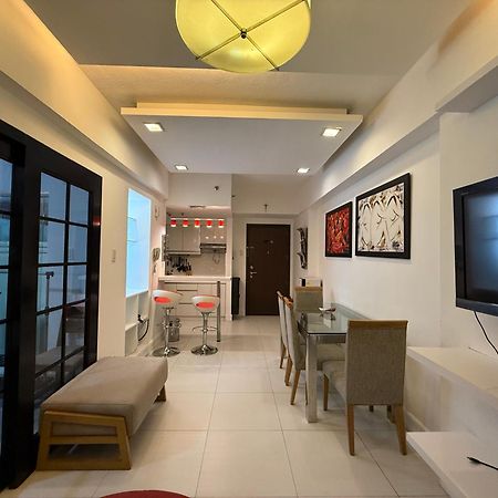 Luxury Condo At Forbeswood Parklane The Fort Bgc Makati City Exterior foto