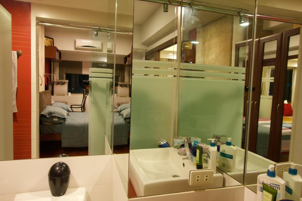 Luxury Condo At Forbeswood Parklane The Fort Bgc Makati City Habitación foto