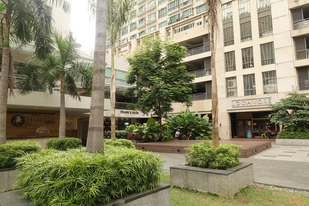 Luxury Condo At Forbeswood Parklane The Fort Bgc Makati City Exterior foto