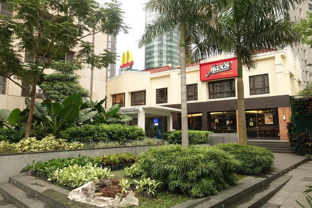 Luxury Condo At Forbeswood Parklane The Fort Bgc Makati City Exterior foto